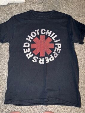 Red Hot Chili Peppers Graphic Tee - Black Crewneck